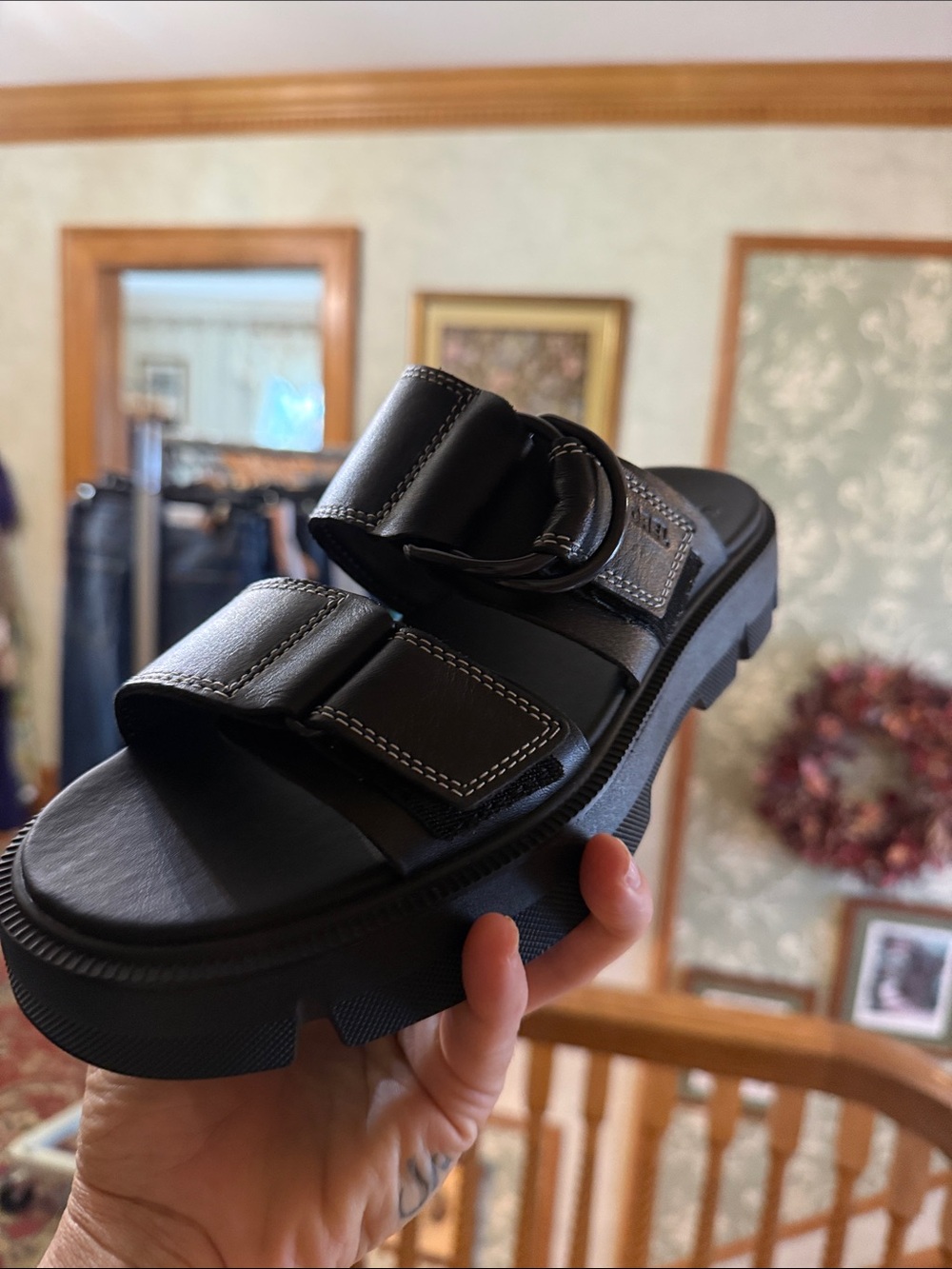 Sorel Rein Black Leather Slide Sandals